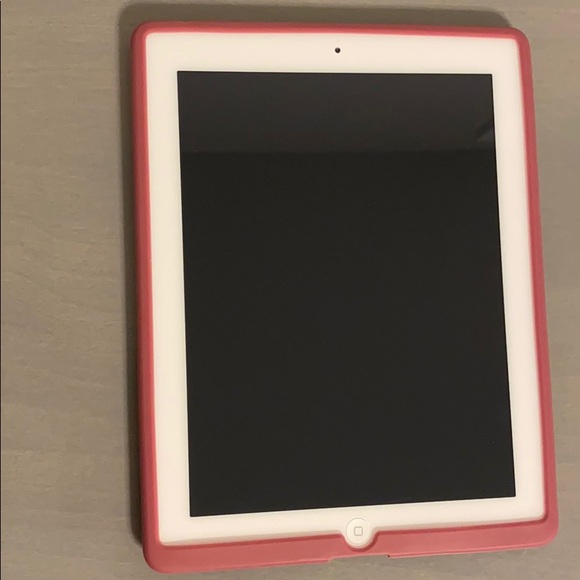 Gucci iPad Case - Picture 2 of 2